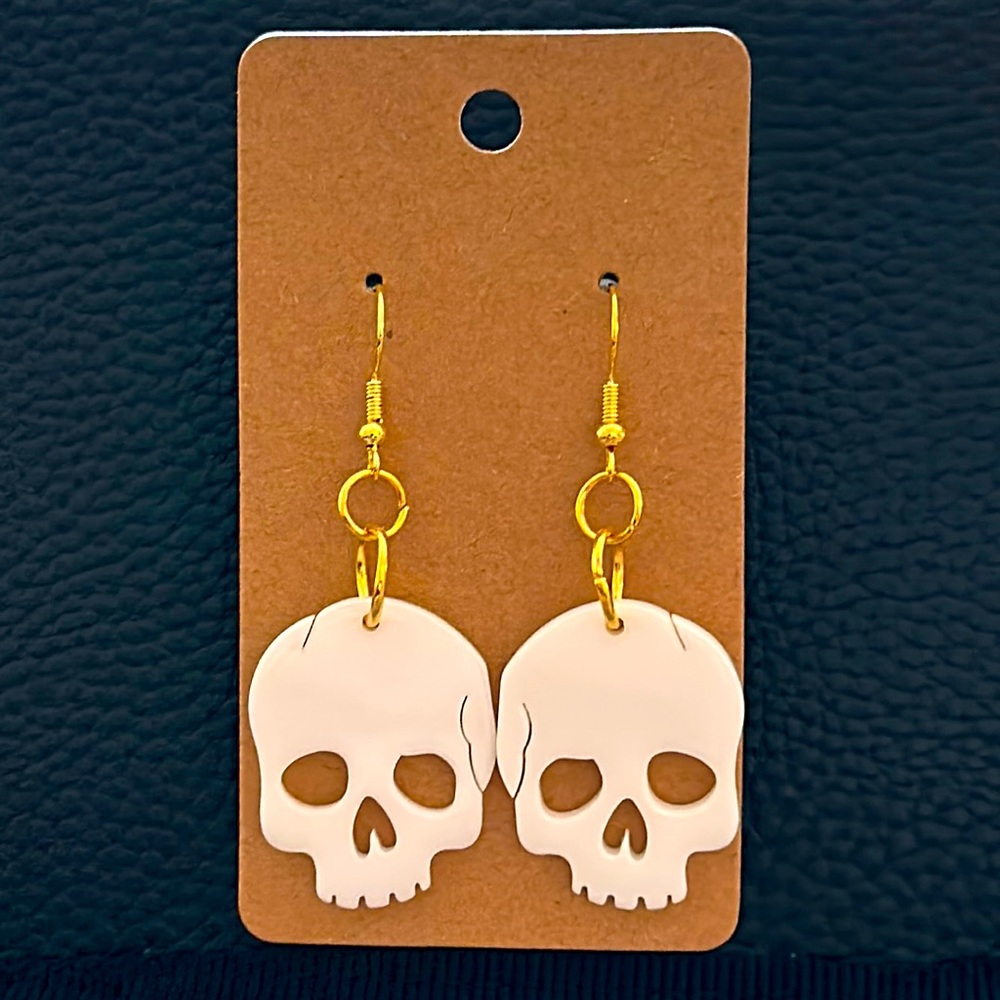 White Skull earrings